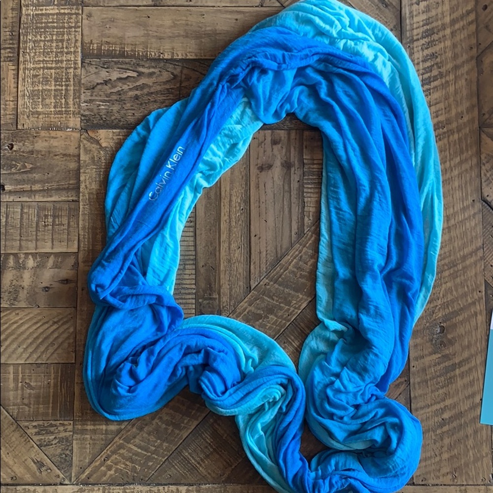 Calvin Klein Blue Ombré Infinity Scarf